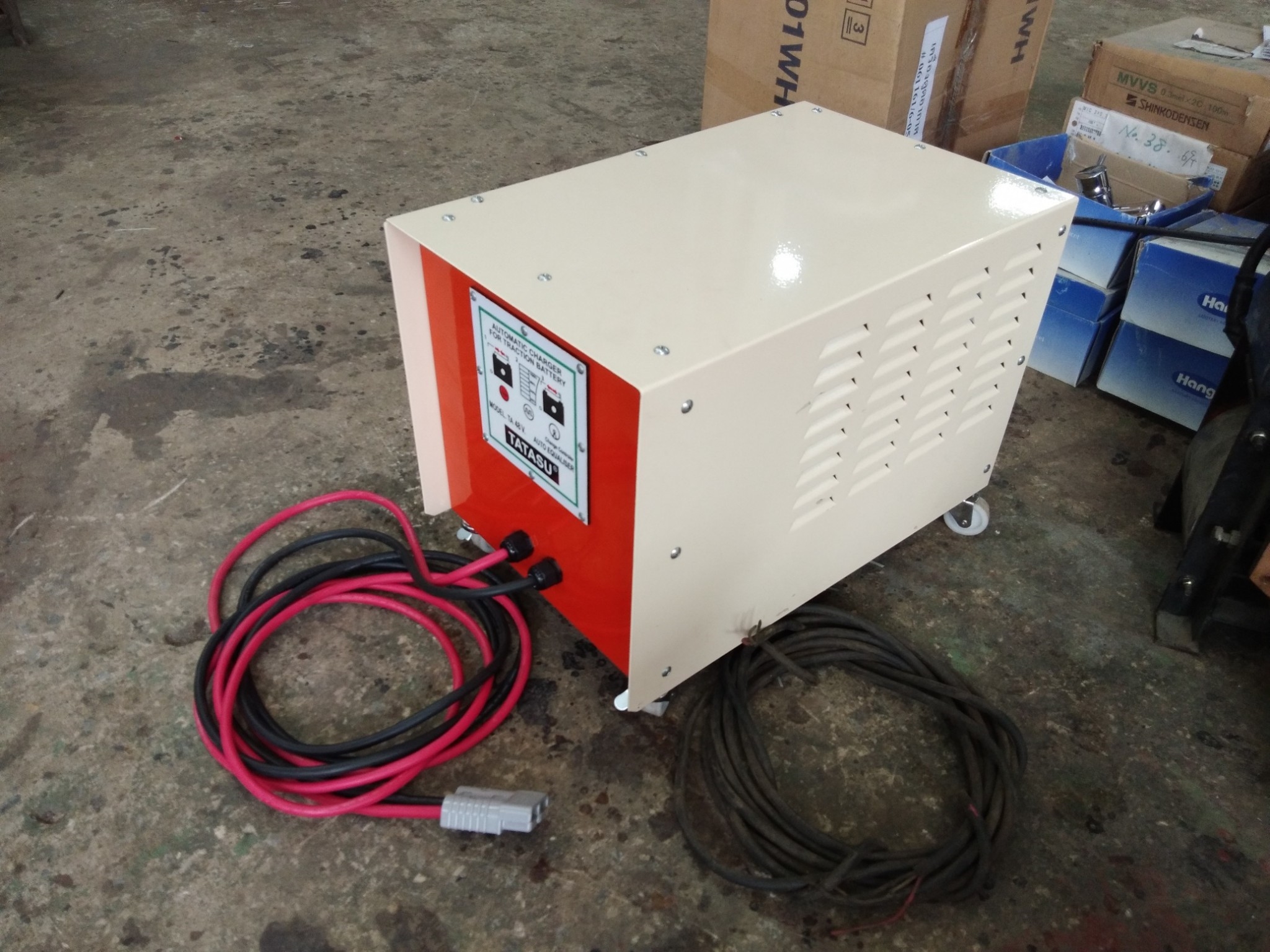 เครื่องชาร์ทแบตเตอรี่ รถโฟล์คลิฟท์